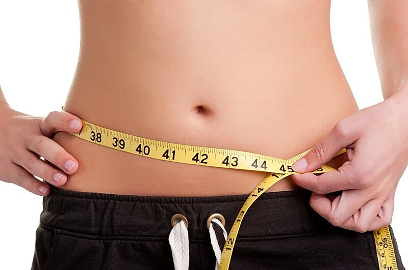 Sculpscure can help reduce excess weight around the stomach and hips without invasive surgery.