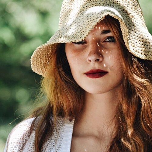 3 cosmetic tips for after an eyebrow transplant