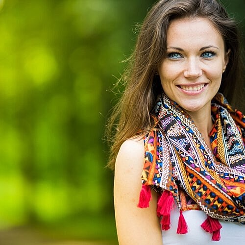 A Dysport injection can help temporarily reduce some signs of aging.