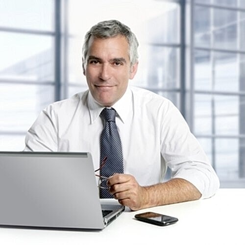 More businessmen are undergoing plastic surgery procedures.