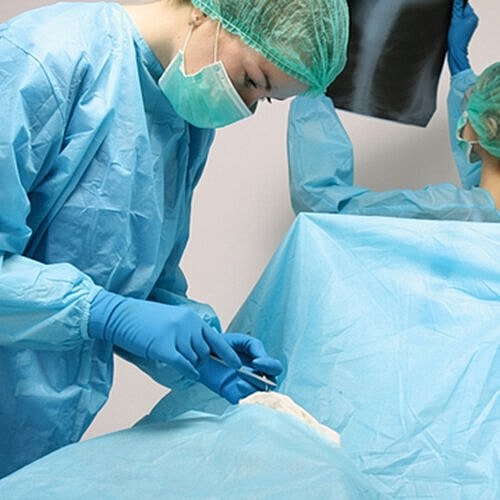 Selecting your surgeon carefully is key to a successful plastic surgery.