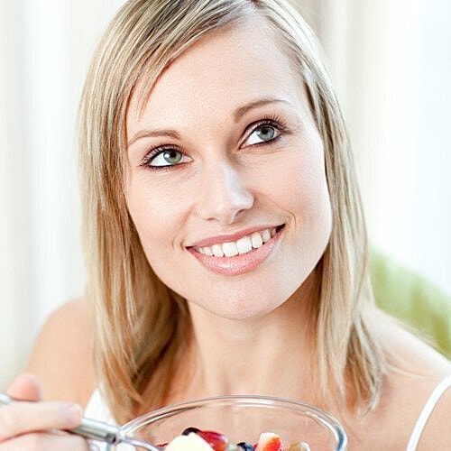 Snacking on certain fruits may help combat wrinkles.