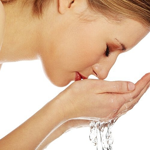 While it is impossible to stave off the appearance of wrinkles permanently, there are steps you can take to reduce their visibility naturally.