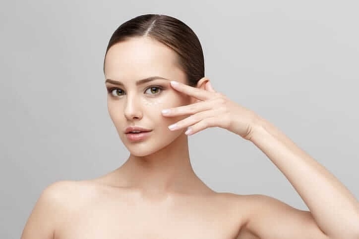 Why eyelid surgery is one of the top cosmetic surgery procedures