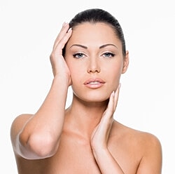Injector preparing facial filler syringe