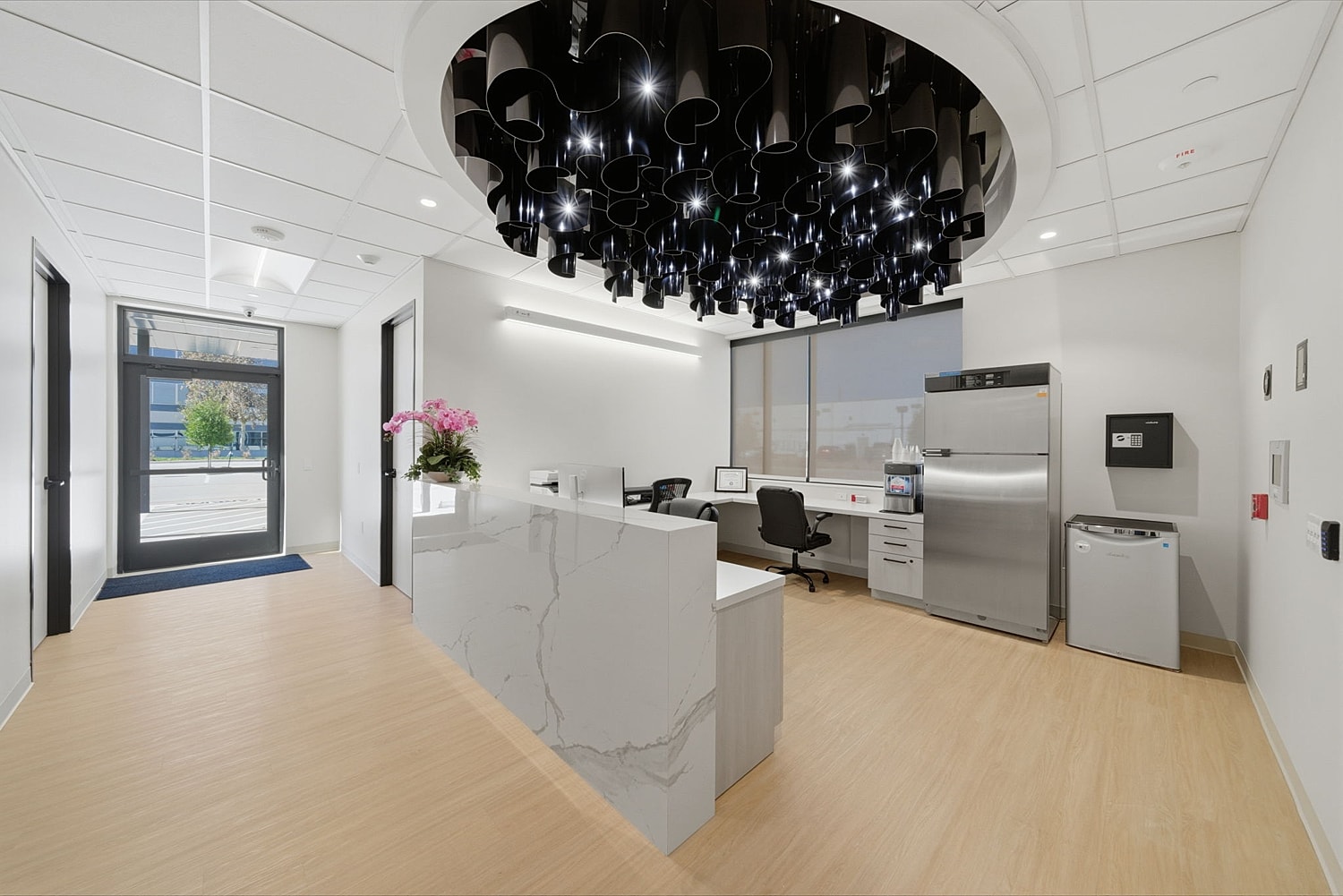 Body by Ravi Plastic Surgery treatment room
