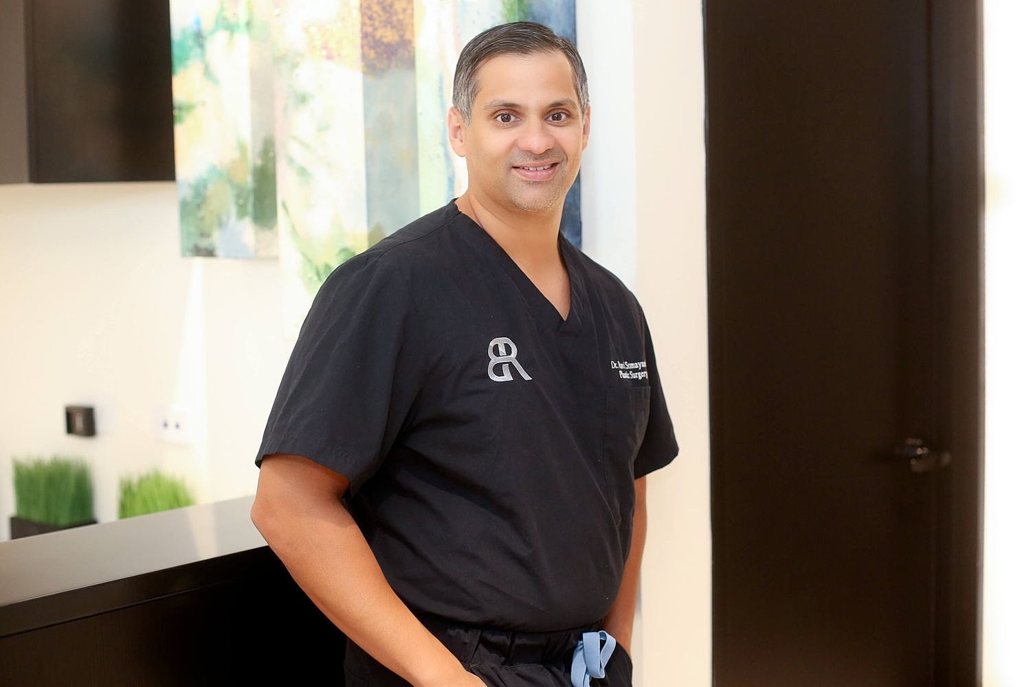 Houston tummy tuck surgeon, Dr. Ravi