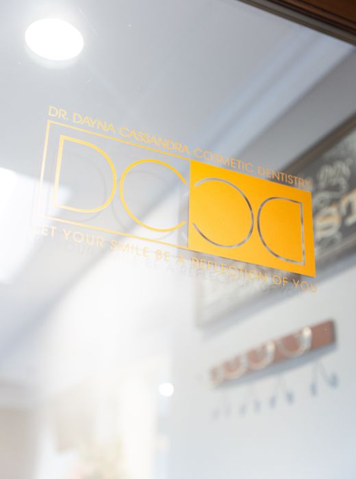 Sign for Dr. Dayna Cassandra Cosmetic Dentistry.