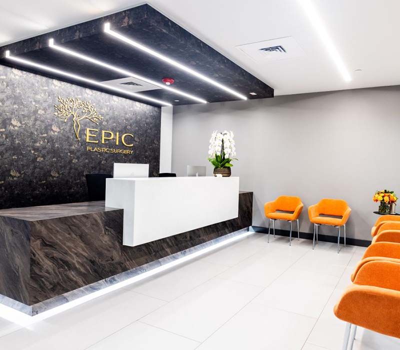 Brushed metal texture with diagonal lines.