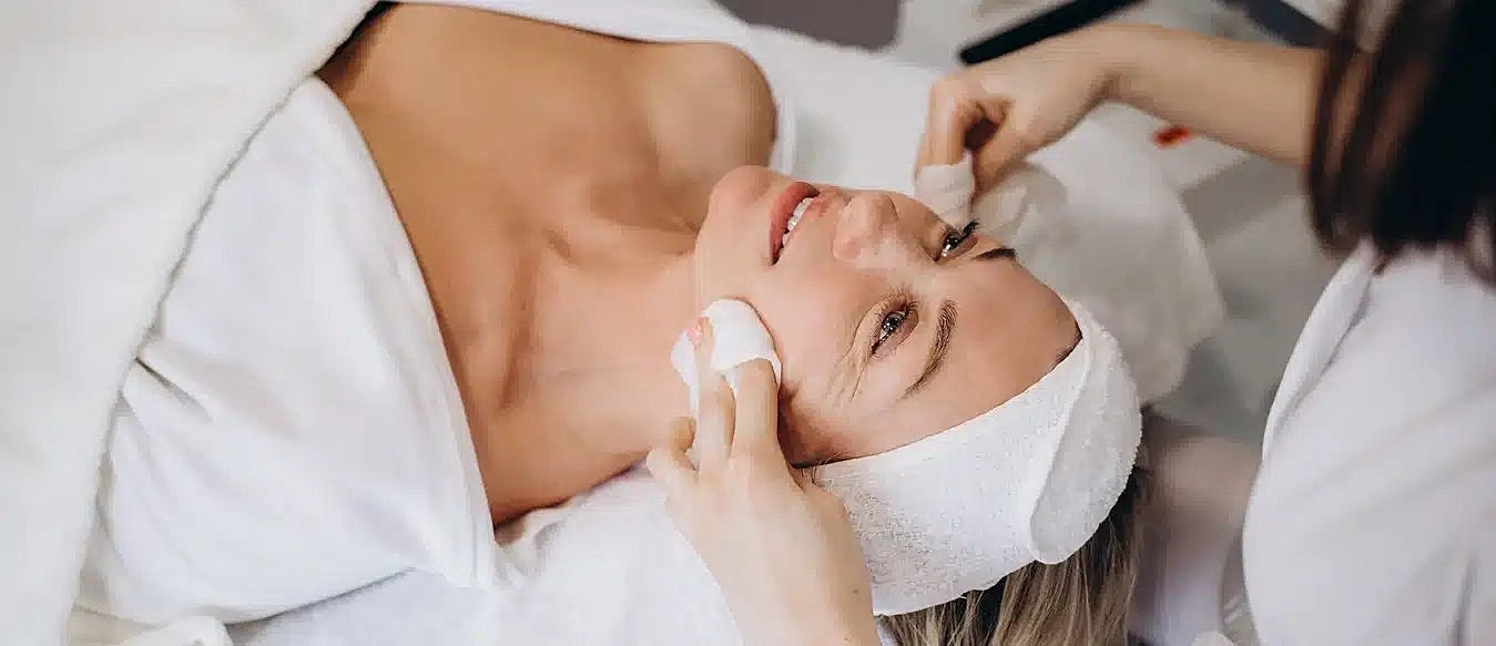 f0a1e9 8478474d57a1423f818af9e9567815a0~mv2