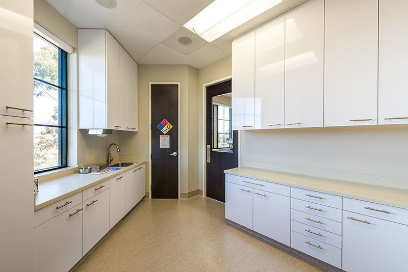 SKY-Surgery-Center-Anteroom.jpg